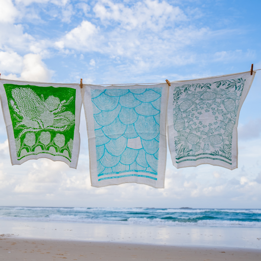 Pure Linen Tea Towel –  Banksia, Green