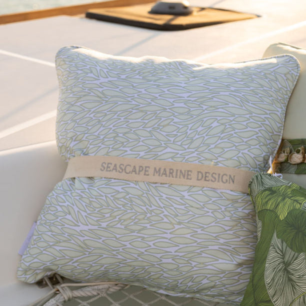 SEASCAPE MARINE CUSHION - FISH - PEARL