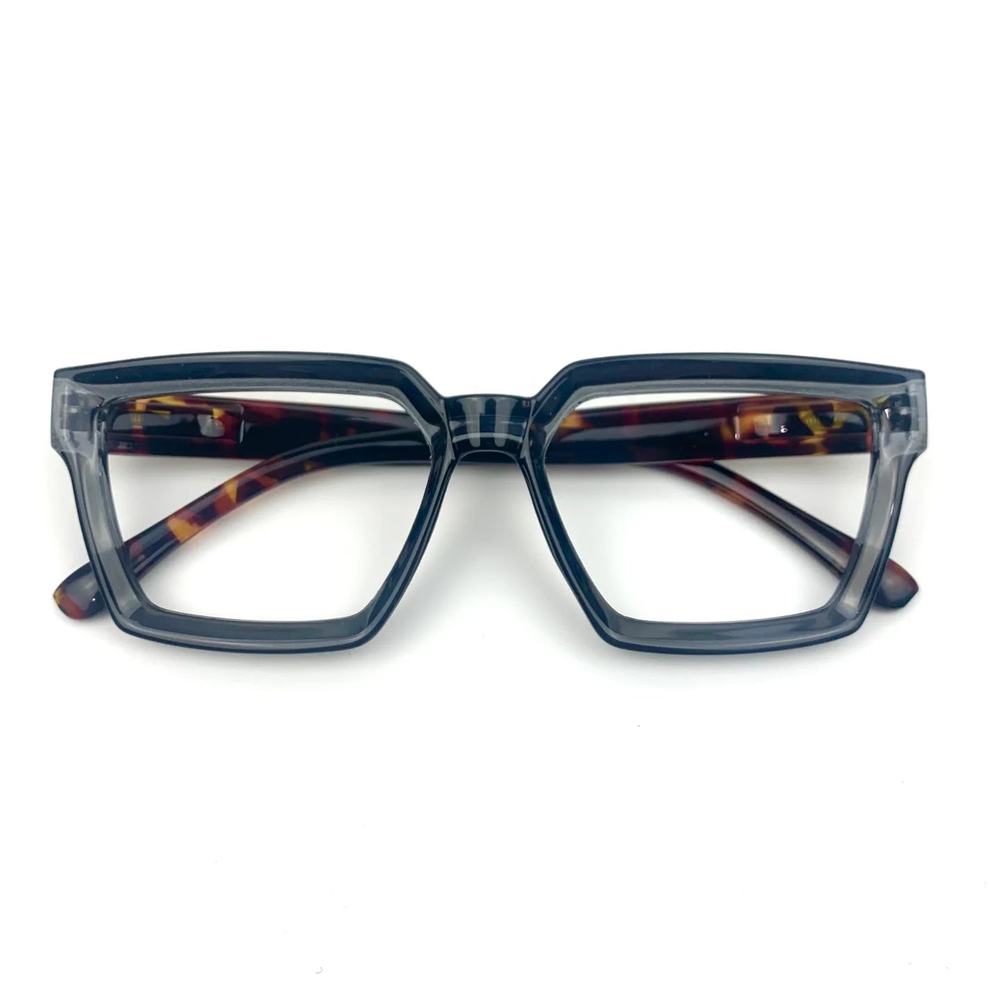 CAPTIVATED EYEWEAR