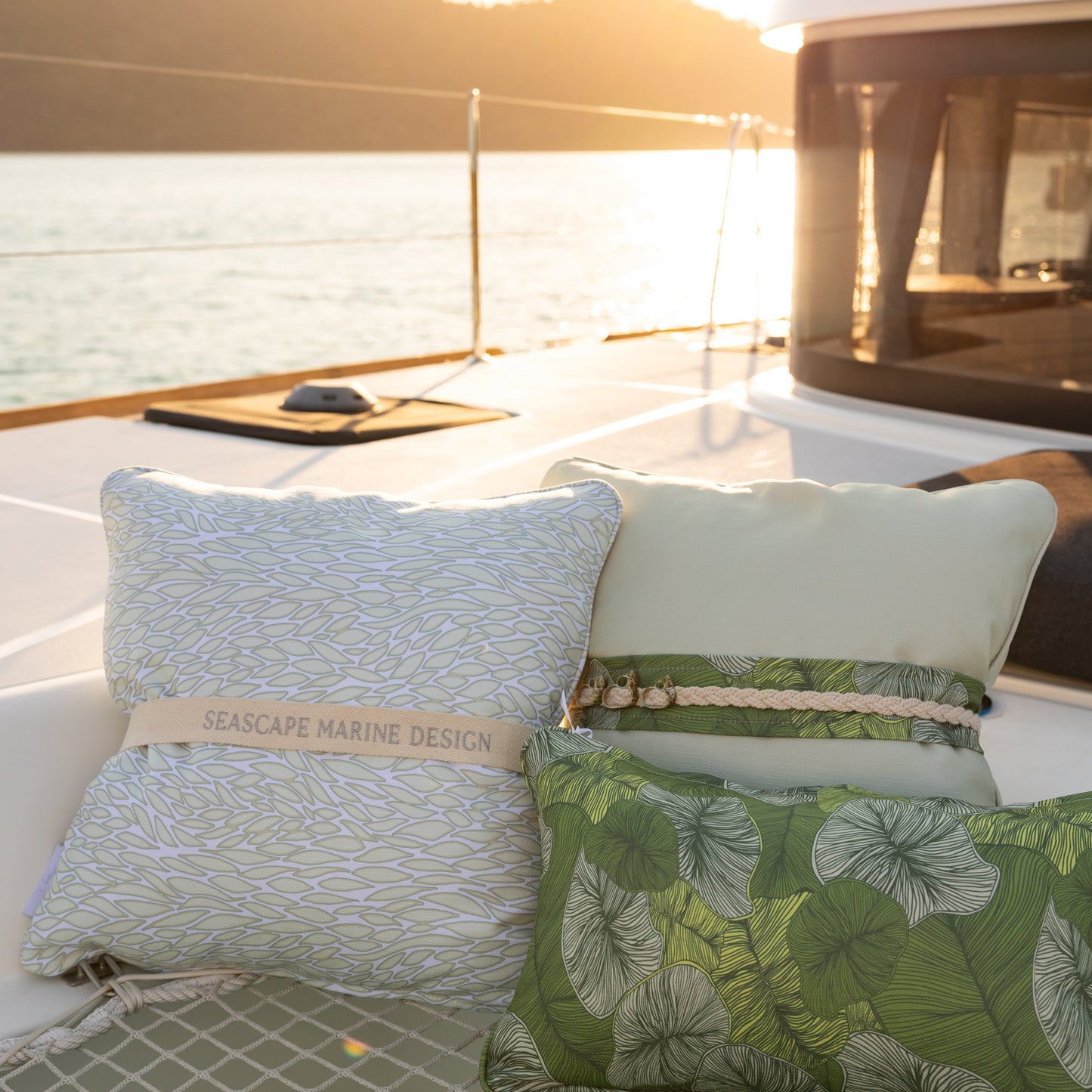 SEASCAPE MARINE CUSHION - PEARL